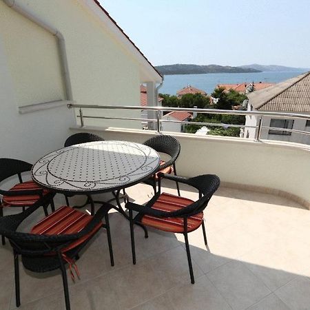 Apartments Paradise โตรกีร์ ภายนอก รูปภาพ
