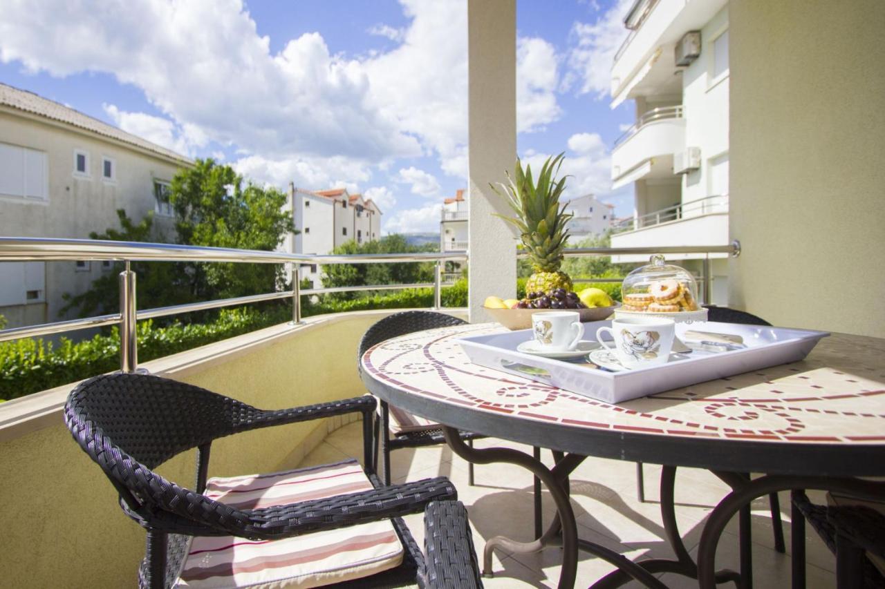 Apartments Paradise โตรกีร์ ภายนอก รูปภาพ